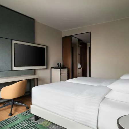 Milan Marriott Hotel Exterior photo