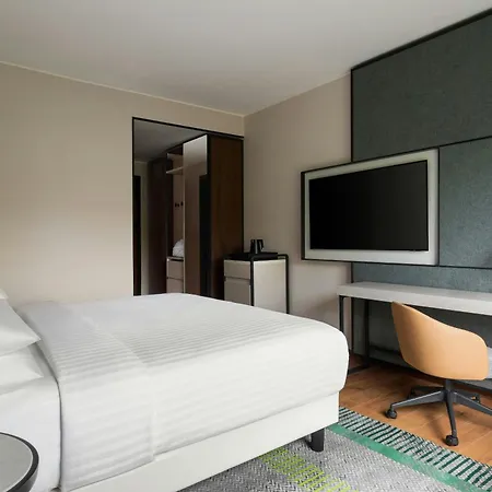 Milan Marriott Hotel Exterior photo